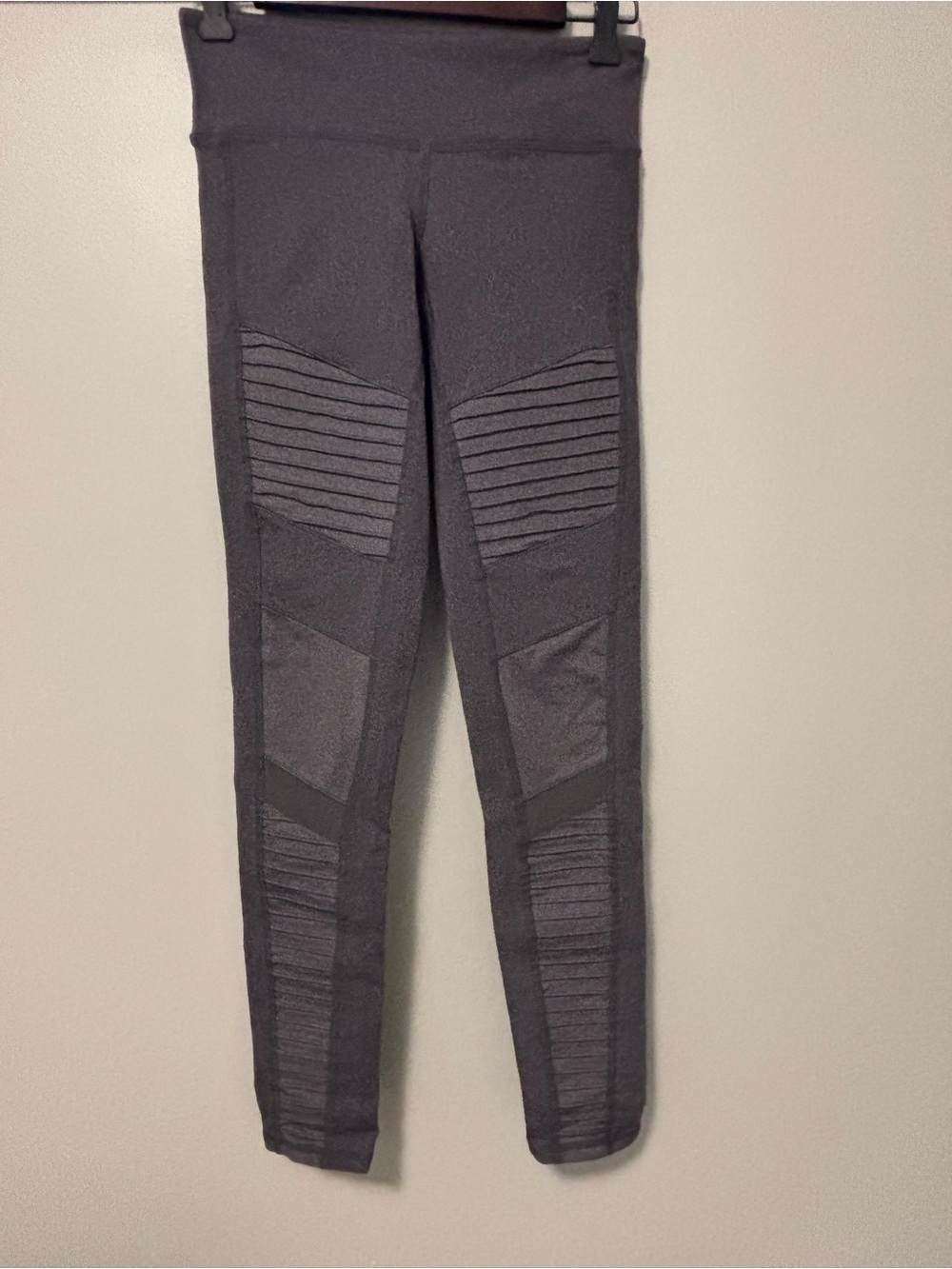 ALO Yoga Women's Ribbed Panel Jeggings - Charcoal Gray